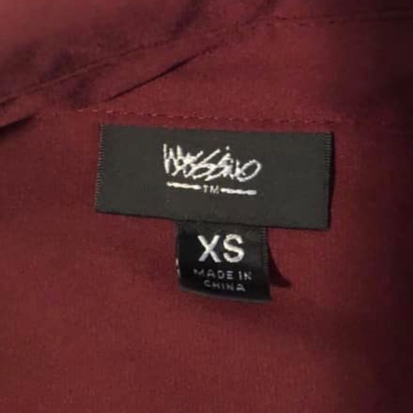 Maroon blouse - Picture 2 of 2